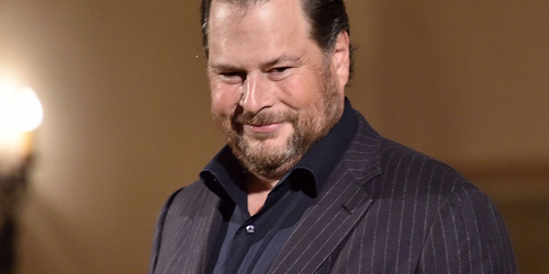 Salesforce must be dying to buy Twitter — here’s why